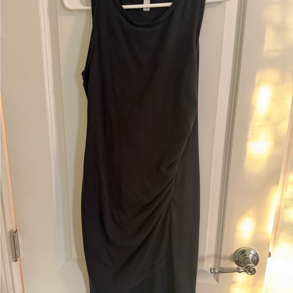 Leith Chic Black Asymmetrical Dress